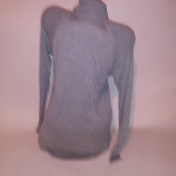 Apt 9 Womens Sweater Small Turtleneck Gray Solid Lightweight Long Sleeve Pit to - Picture 6 of 8